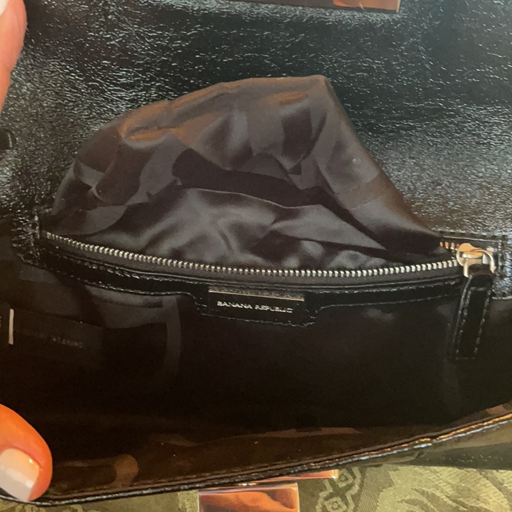 Banana Republic black leather clutch - Picture 4 of 8